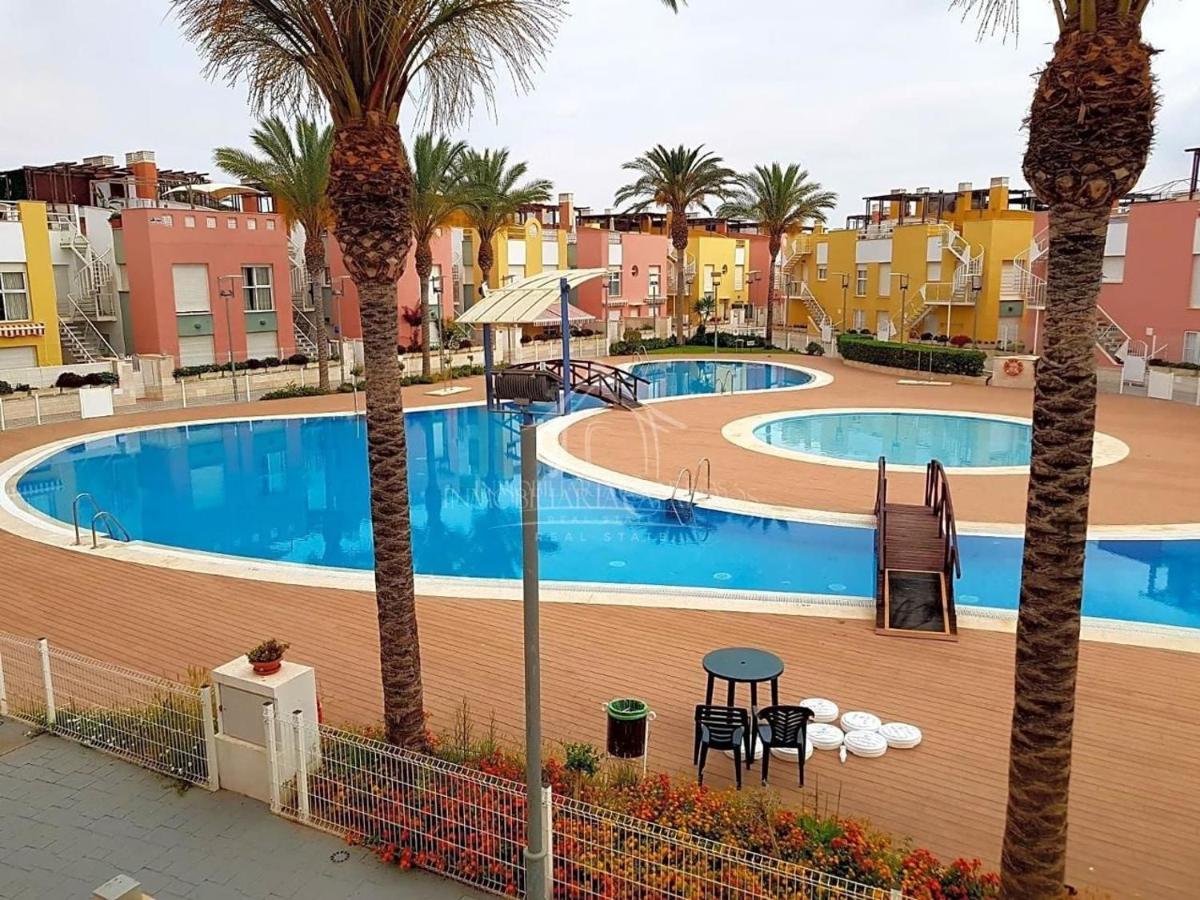 Vera Playa Fantastico: Beachfront Apartment with Pool and Terrace Playas de Vera Exterior photo